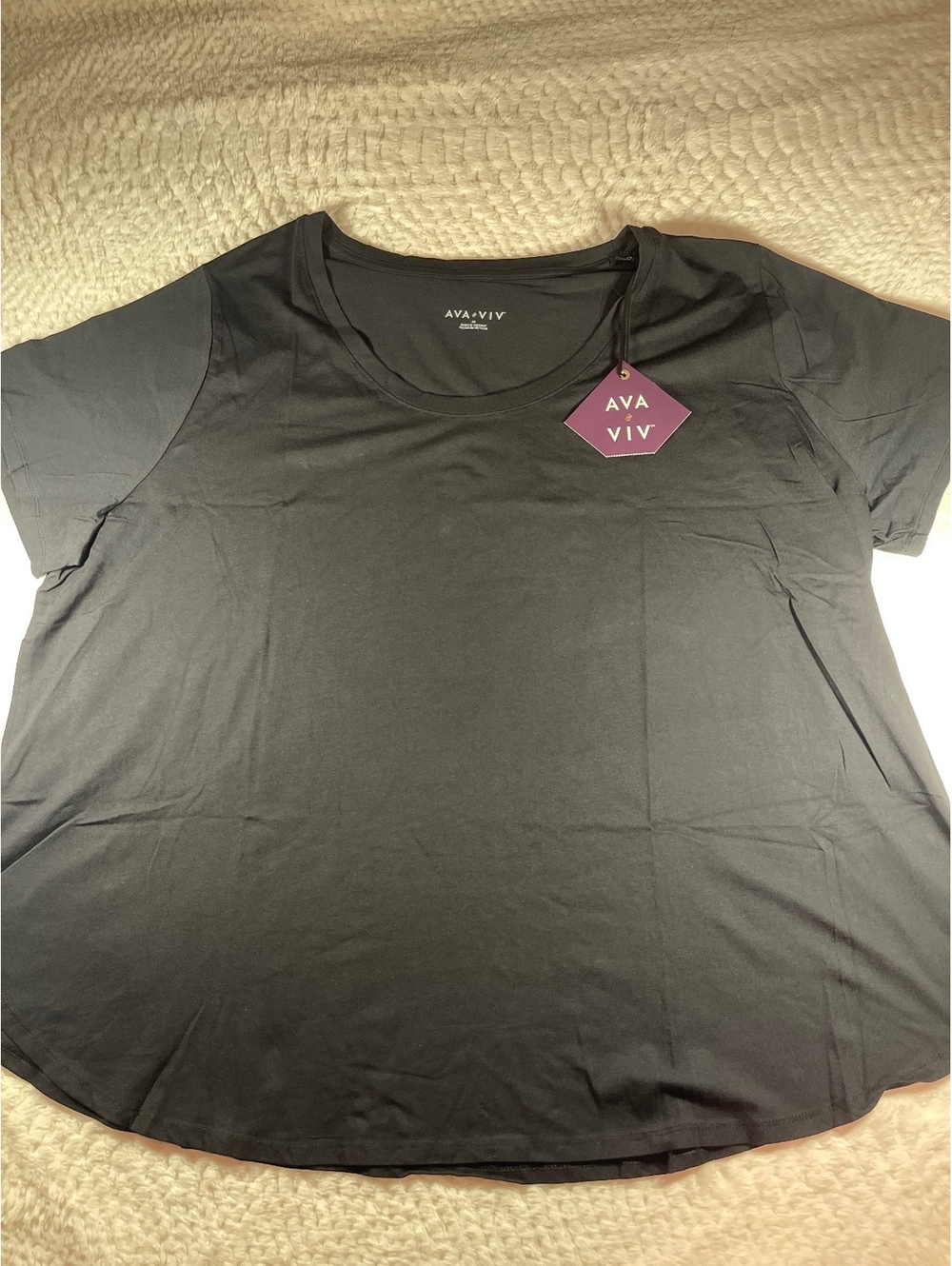 AVA & VIV Women's Black Short Sleeve T-Shirt Size 4X